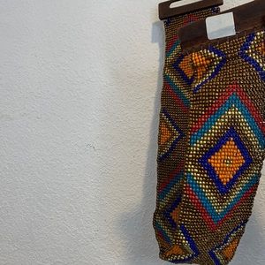 Elastic beaded belt